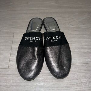 Givenchy metallic slippers size 40
